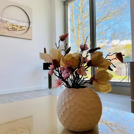 Apartment Stadtpark Wohnung Nr 8 *